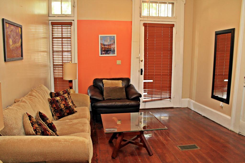 The Atlas House Hostel New Orleans Bagian luar foto